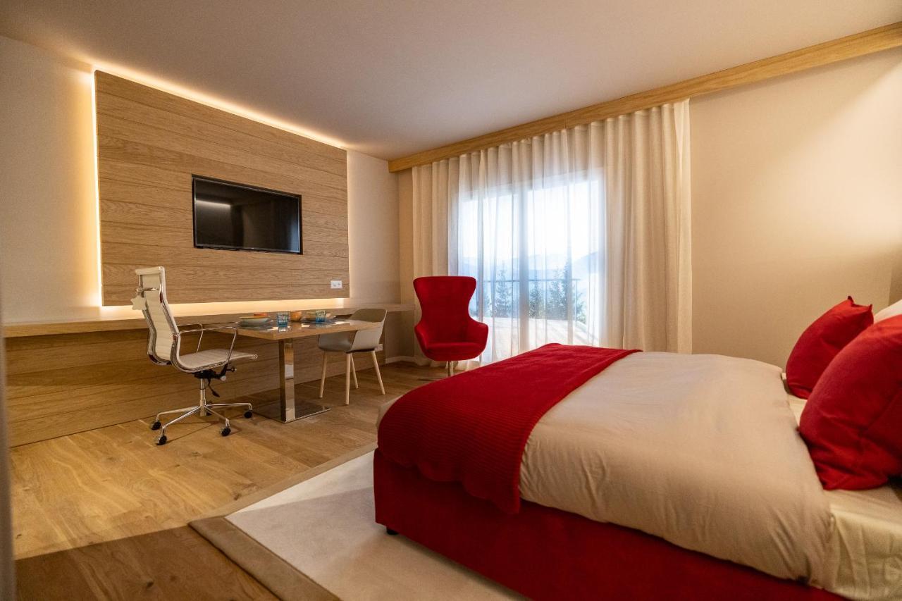 Lorentes Hotel
